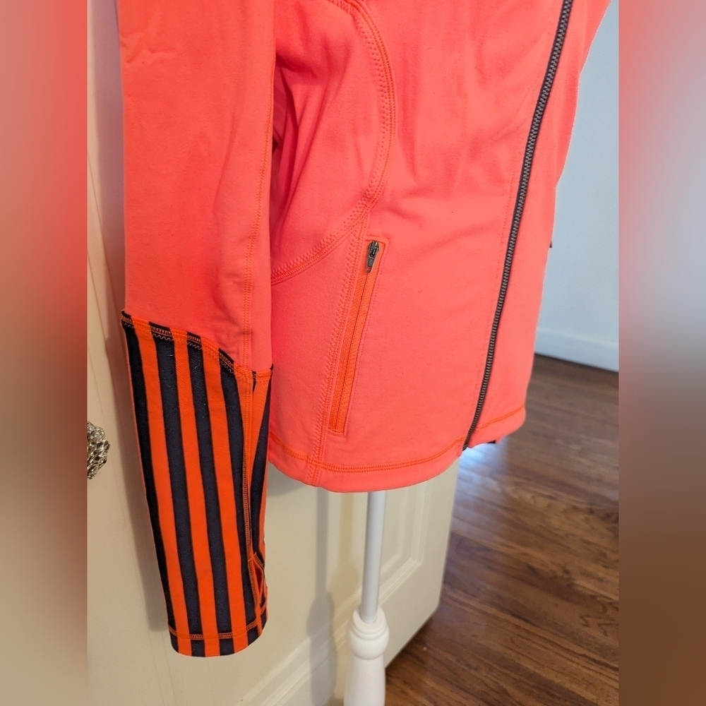Lululemon Flare Orange Navy Inkwell Blue Stripe Jacket Full Zip. Women's 8 - Picture 5 of 8